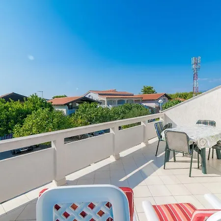 Bruno Apartment *